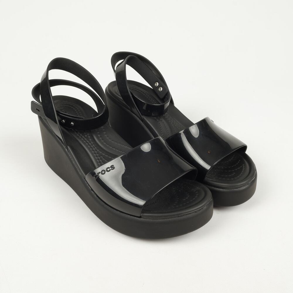 Crocs Womens 8 Brooklyn High Shine Ankle Strap Wedge Black